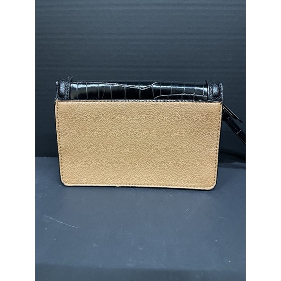 Victoria's Secret Black Croc Wallet Clutch Wristlet Gold Chain Tan Interior - Picture 3 of 10